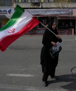 EU aplaza 5 días ataques a plantas eléctricas de Irán, amplía plazo de Trump en estrecho de Ormuz