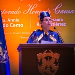 Otorgan doctorado honoris causa a Annie Pardo Cemo, madre de Claudia Sheinbaum