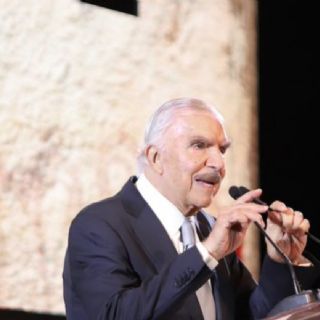 Muere Jorge Kahwagi Gastine, presidente del periódico La Crónica de Hoy