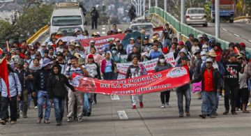 Marchan en Chilpancingo para exigir liberación del luchador social Ubaldo Segura