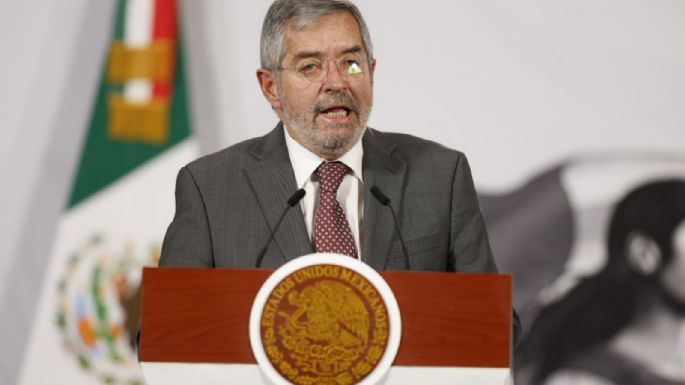 SRE reporta 13 mexicanos muertos en custodia del ICE; otros 13 mil están detenidos