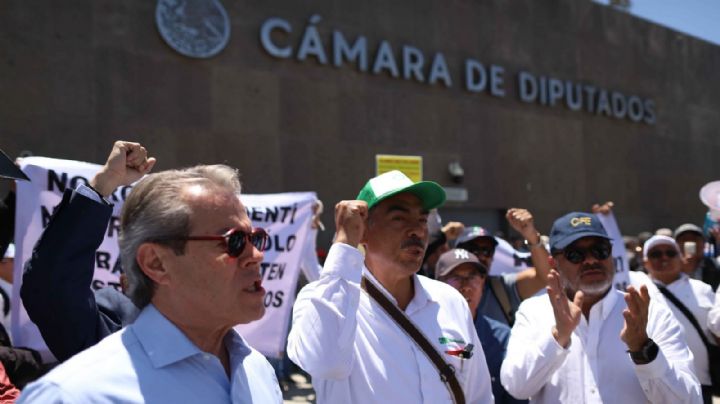 Diputados aprueban por unanimidad la reforma para prohibir las “pensiones doradas”