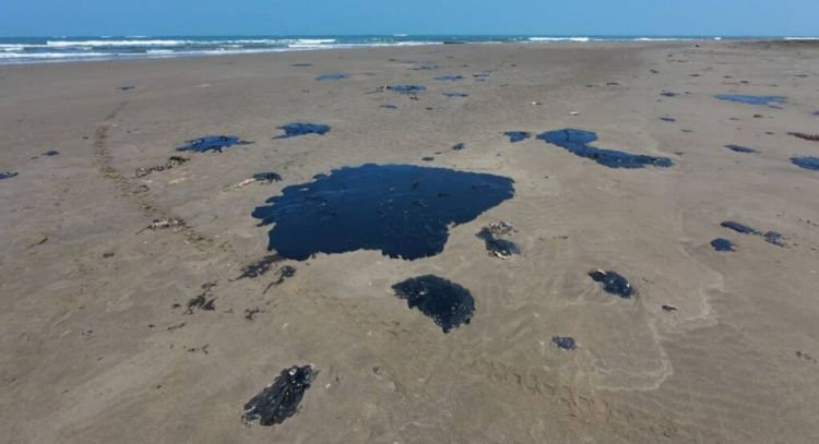 Derrame en el Golfo de México ocurrió hace más de un mes: ONG´s