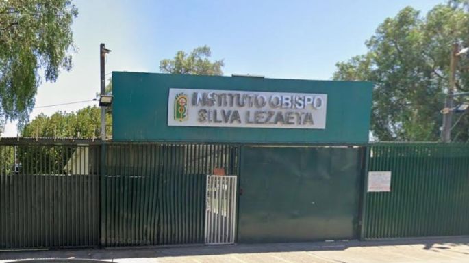 Estudiante de secundaria apuñala a compañeros y da muerte a una supervisora en Chile