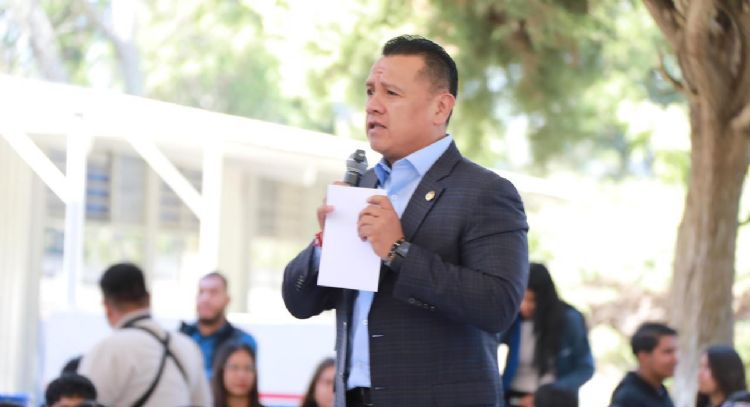 Fiscalía de Michoacán apela liberación de 11 policías señalados de participar en bloqueos