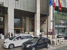 Hombre muere tras caer del piso 21 de un hotel en Paseo de la Reforma