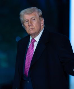 Trump critica a Francia y Gran Bretaña por no apoyarlo en la guerra vs Irán y cerrar el Estrecho de