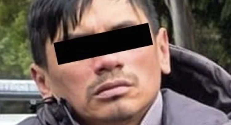 Engañan en la Roma a conductor con supuesta llanta dañada para extorsionarlo