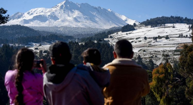 Más chubascos y lluvias fuertes este jueves; alertan por granizo y aguanieve