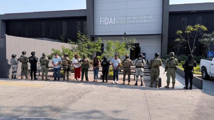 Detienen a síndica, regidora y tesorero de Amacuzac, Morelos; los acusan de extorsión