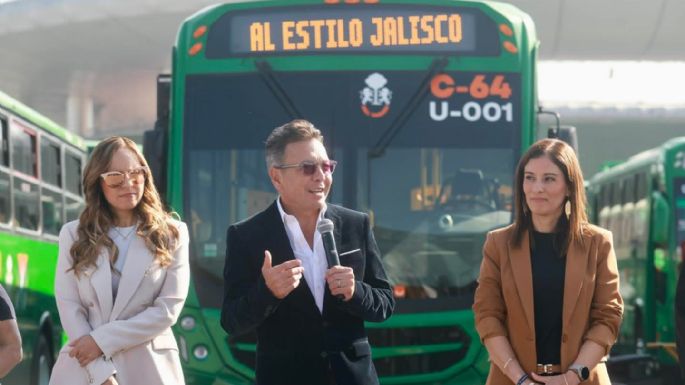 Jalisco da marcha atrás al "tarifazo" de 14 pesos en transporte público