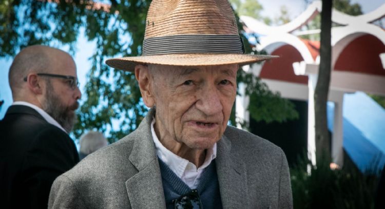 Muere el artista Pedro Friedeberg, referente del surrealismo en México