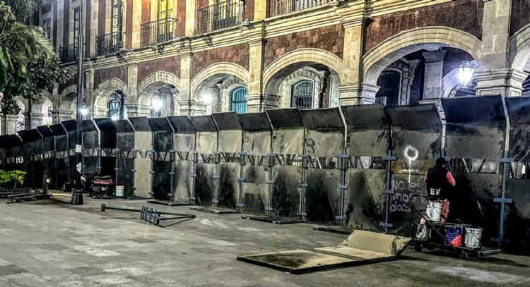 Autoridades blindan el Palacio de Gobierno de Morelos previo al 8M