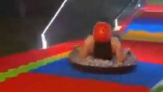 Muere mujer al salir proyectada de un tobogán en parque de diversiones acuático (Video)