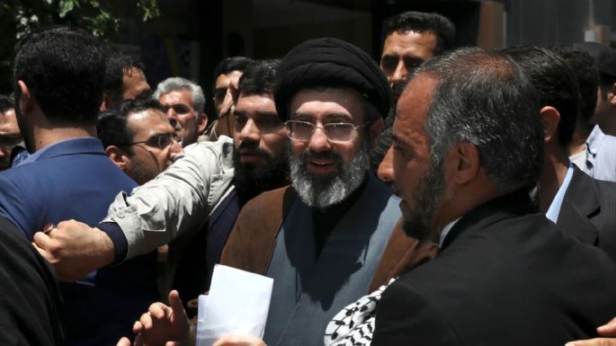Mojtaba Khamenei, hijo del líder supremo de Irán, es nombrado su sucesor