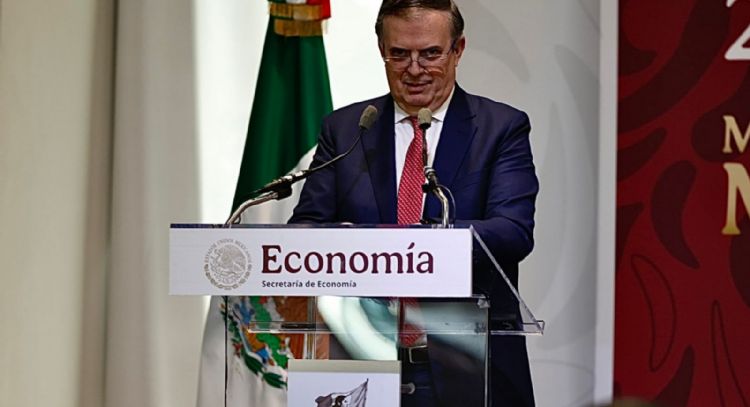 México analiza medidas ante subida del precio del petróleo por guerra en Medio Oriente