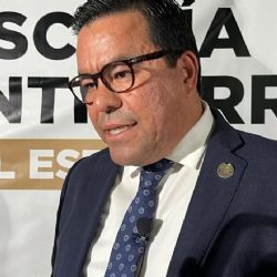 Detiene Fiscalía Anticorrupción a presunto responsable de desvío de medicamentos oncológicos