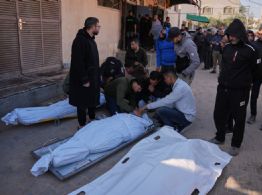 Ataques israelíes en Gaza dejan al menos 19 muertos durante jornada del sábado