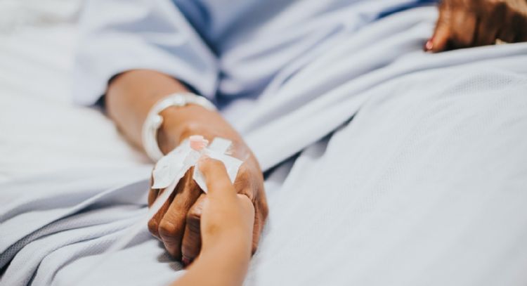 Eutanasia en México: siete de cada diez apoyan la muerte digna, pero el Legislativo la frena