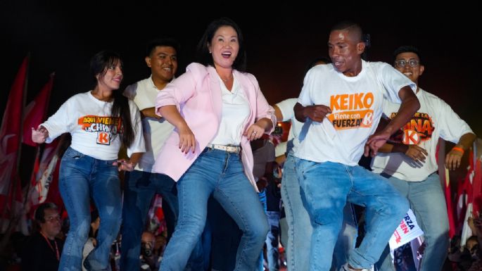 Keiko Fujimori encabeza elecciones en Perú pero habrá segunda vuelta, indican exit polls