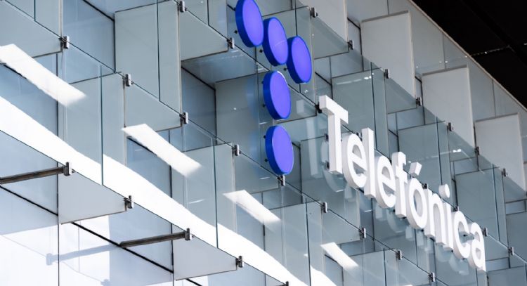 Telefónica sube 10.4% en lo que va de año y toca máximos tras la venta de su filial mexicana