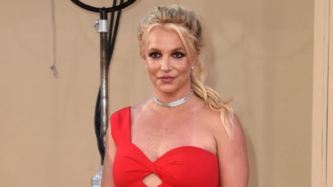 Britney Spears ingresa a centro de tratamiento por abuso de sustancias