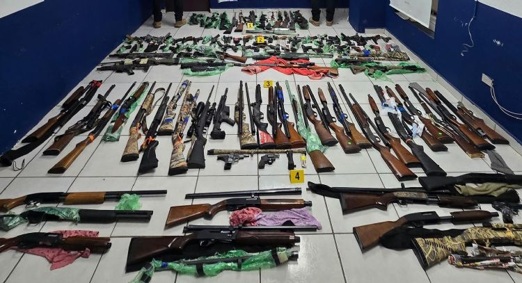 Centenar de armas aseguradas en Piedras Negras tenían como destino Michoacán