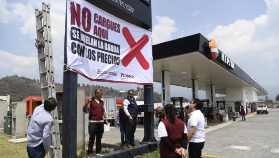 Profeco coloca lonas en gasolinerías que venden más caro el combustible