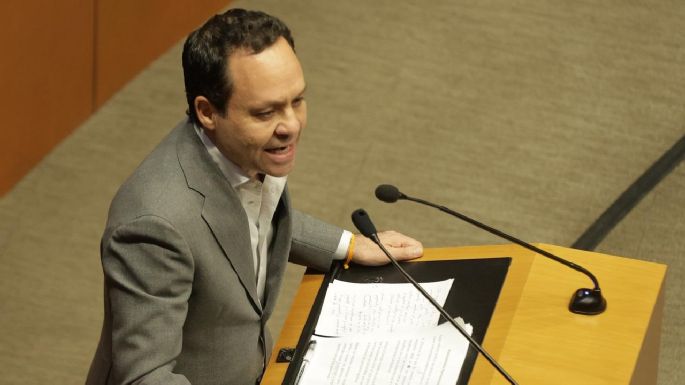 Castañeda exige que comparezcan los titulares de Pemex y Semarnat por derrame de hidrocarburos