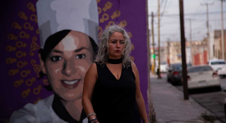 Jaqueline Campbell, defensora de derechos humanos, es objeto de campañas de desprestigio