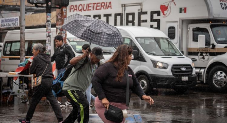 Azotarán más lluvias y chubascos de lunes a jueves; onda de calor amaga a casi la mitad del país