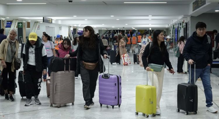 En plenas vacaciones y de cara al Mundial, el AICM eleva la TUA