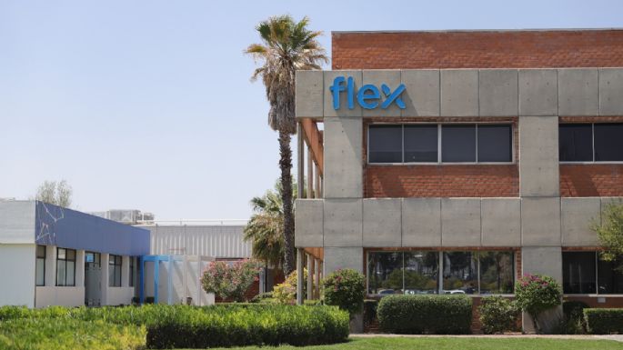 Gobernadora de Aguascalientes celebra anuncio de inversión de Flex