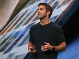 De ingeniero de hardware a CEO: El reto de John Ternus al suceder a Tim Cook al frente de Apple