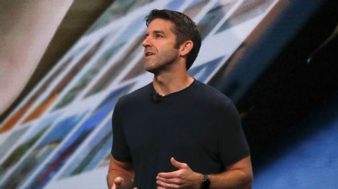 De ingeniero de hardware a CEO: El reto de John Ternus al suceder a Tim Cook al frente de Apple