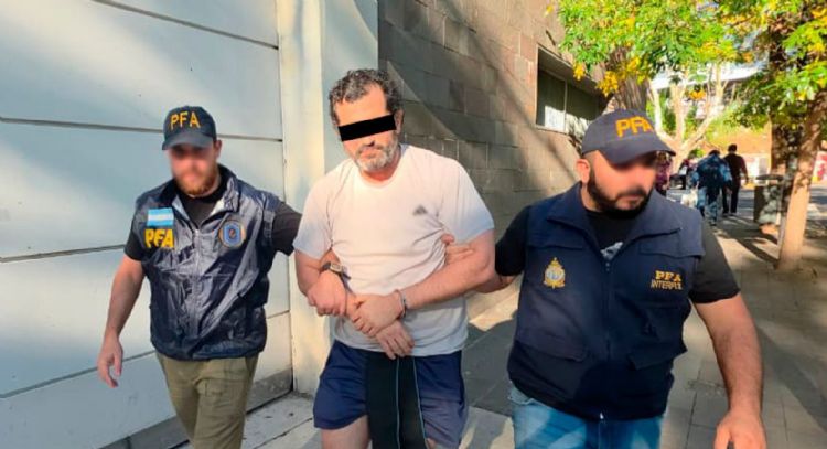 Detienen en Argentina al contralmirante Fernando Farías por caso de huachicol fiscal