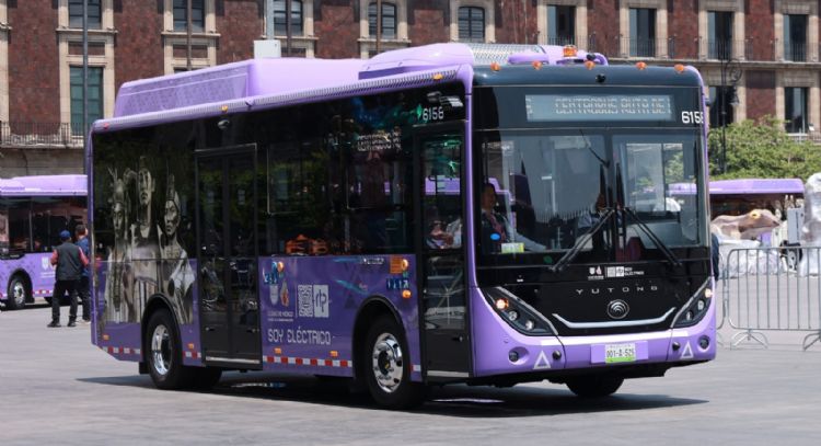 Presentan el Centrobús “Ruta de las Heroínas Indígenas"; tendrá 33 paradas en el Centro Histórico