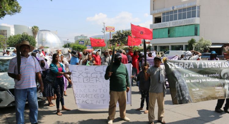Reclaman justicia por Marco Antonio Suástegui, líder opositor a la presa La Parota