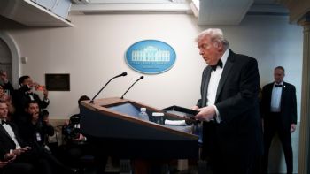 Tras el intento de atentado, Trump pide que se apruebe su faraónico salón de baile