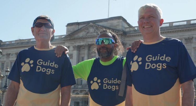 Gafas con IA ayudan a corredores con discapacidad visual a afrontar el maratón de Londres