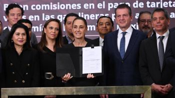 Sheinbaum anuncia pacto con bancos para bajar comisiones en pagos de gasolina con tarjeta