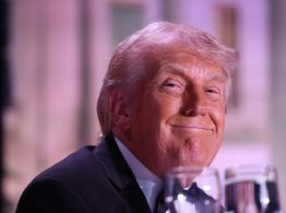 “Montaje”: las teorías conspirativas se disparan tras el tiroteo en cena de corresponsales con Trump