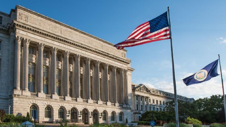 USDA niega sesgo político en cierre de la frontera al ganado mexicano por gusano barrenador