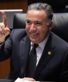 “Estoy en Sinaloa, mi tierra”: Enrique Inzunza niega contacto con autoridades de EU