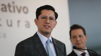 SRE recibió de EU varias solicitudes de extradición un día antes de imputación contra Rocha Moya