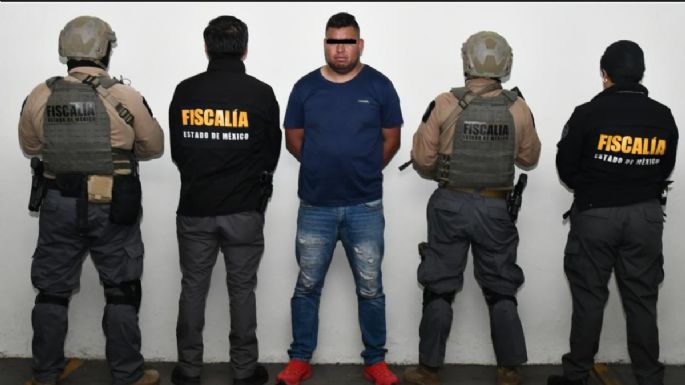 Detienen a subdirector de la Policía Municipal de Xalatlaco por golpiza a mujer