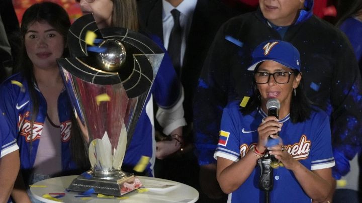 Estados Unidos levanta las sanciones contra Delcy Rodríguez, presidenta interina de Venezuela