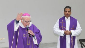 México encubre crisis por desapariciones y tolera colusión criminal: obispo emérito de Saltillo