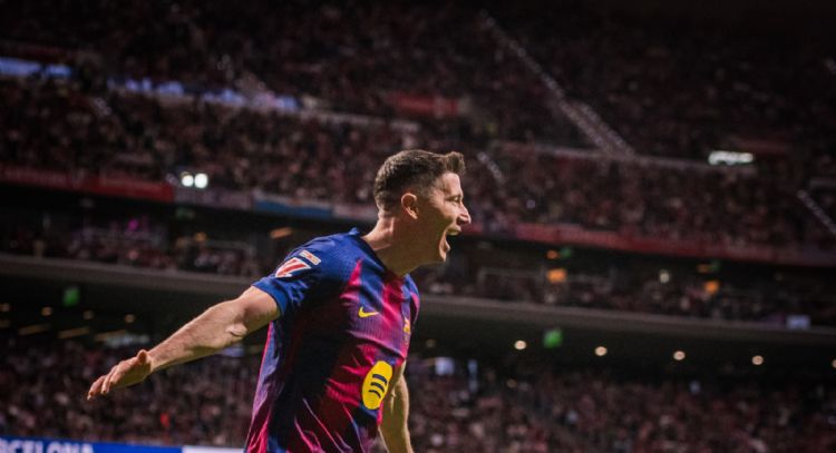 Barcelona derrota 2-1 al Atlético de Madrid y aumenta su liderato en La Liga (Videos)