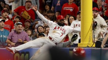 Neto conecta jonrón y Adell roba 3 jonrones a Marineros, en triunfo de Angelinos por 1-0 (Video)